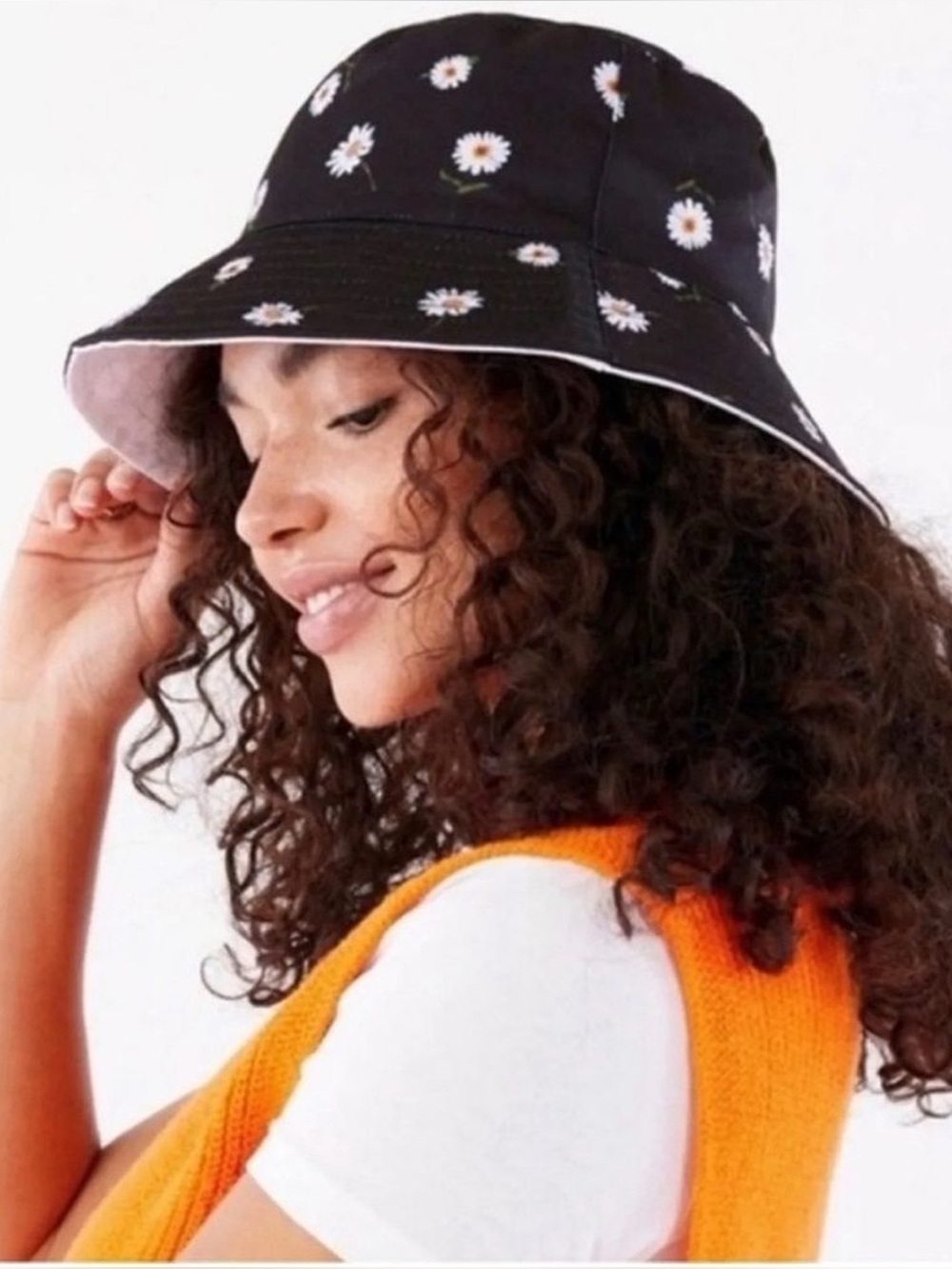 NWTAlice + Olivia Daisy Floral Bucket Hat